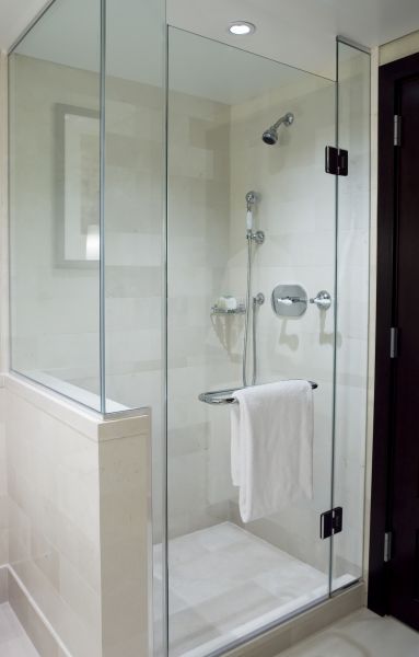 Longview Shower Installation